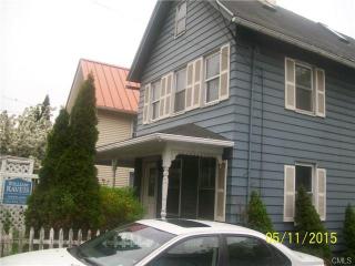 289 Bank St, Seymour, CT 06483 exterior