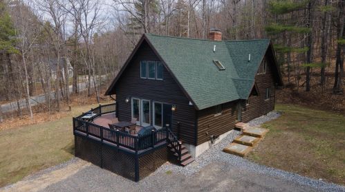 138 Heath Rd, Poland, ME 04274 exterior