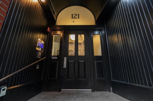 121 Beach St, Boston, MA 02111 exterior