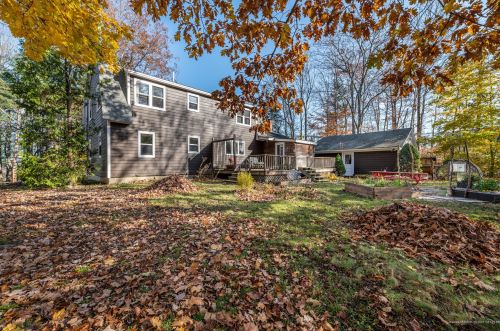 16 Durham Cir, Belfast, ME 04915 exterior