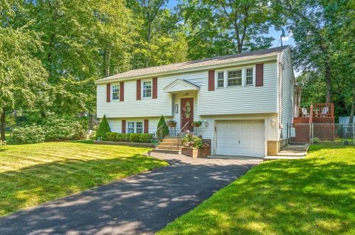 229 C St, Dracut, MA 01826 exterior