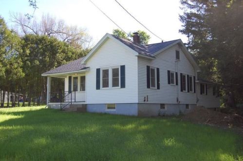 151 Pleasant St, Ware, MA 01082 exterior