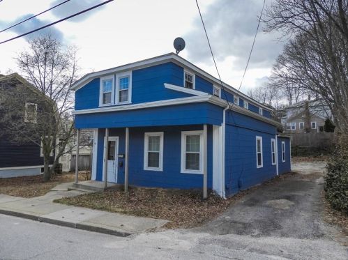 43 Duke St, East Greenwich, RI 02818 exterior