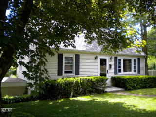 19 Whitlock Ave, Bethel, CT 06801 exterior