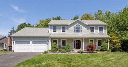 49 Hightower Rd, Southington, CT 06489 exterior