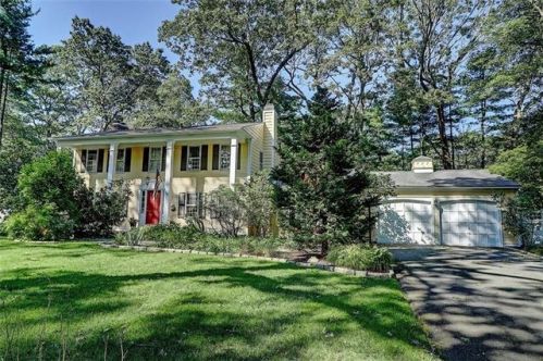 39 Major Potter Rd, Warwick, RI 02886 exterior