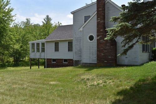 934 Fitchburg State Rd, Ashby, MA 01431 exterior