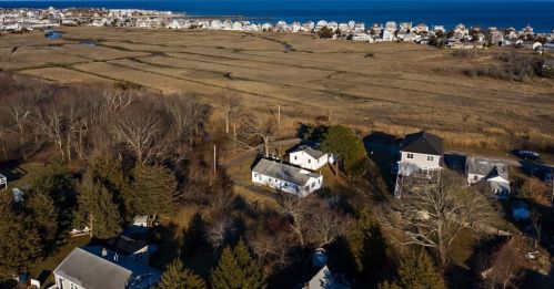 103 New York St, Marshfield, MA 02050 exterior