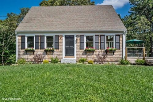 65 Uncle Abners Path, Chatham, MA 02633 exterior
