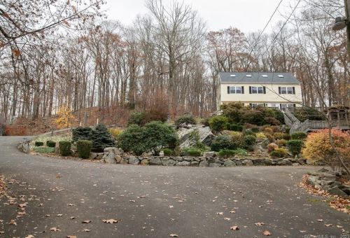 56 Whippoorwill Rd, Bethel, CT 06801 exterior