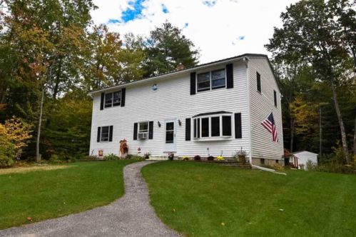 246 Tanglewood Dr, Henniker, NH 03242 exterior