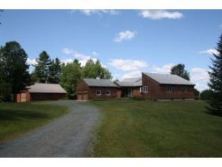 92 Ledgeway Rd, Littleton, NH 03561 exterior