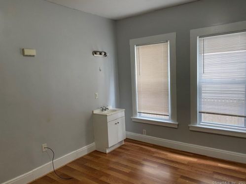 269 Laurel Ave, Bridgeport, CT 06605 exterior