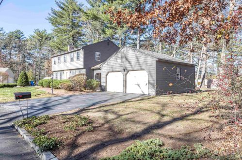 27 Cabot Dr, Nashua, NH 03064 exterior
