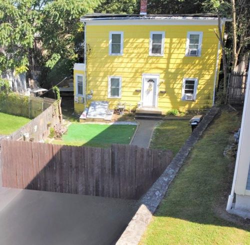 73 Boyden St, Woonsocket, RI 02895 exterior