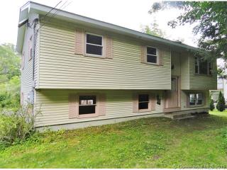 1276 Torringford West St, Torrington, CT 06790 exterior