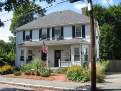 148 Edinboro St, Newton, MA 02460 exterior