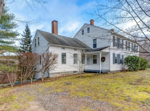 127 Chaplin St, North-Windham, CT 06235 exterior