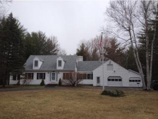 208 Governors Rd, Wakefield, NH 03872 exterior