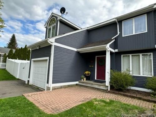 109 Warner Ave, Middletown, CT 06457 exterior