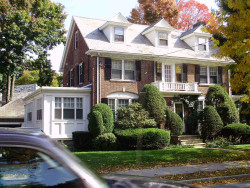 460 Waverley Ave, Newton, MA 02459 exterior