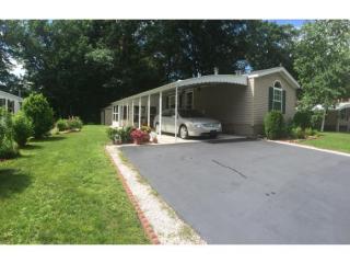 14 Krista Pl, Claremont, NH 03743 exterior