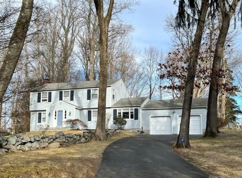 30 Old Washington Rd, Ridgefield, CT 06877 exterior