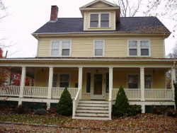 863 Commonwealth Ave, Newton, MA 02459 exterior