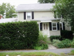 176 Parmenter Rd, Newton, MA 02465 exterior