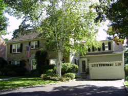 15 Kingswood Rd, Newton, MA 02466 exterior