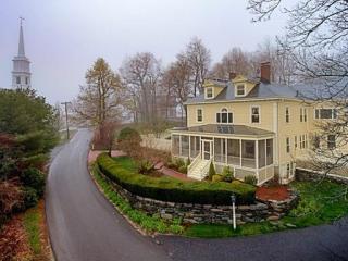 5 Prospect St, Princeton, MA 01541 exterior