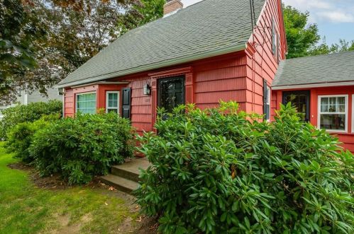 123 Doolittle St, Coventry, RI 02816 exterior