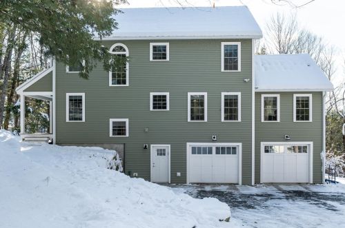 84 Heritage Hill Rd, Holderness, NH 03245 exterior