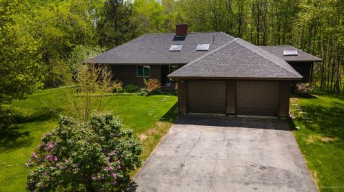 156 Bisco Rd, South-Paris, ME 04281 exterior