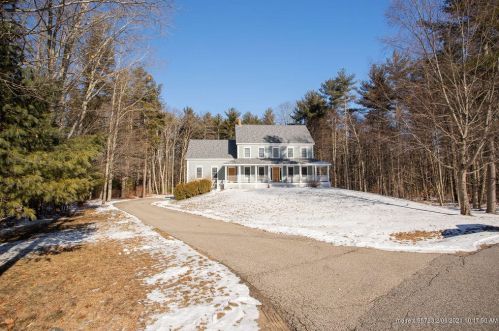 3 Edward Cir, York, ME 03909 exterior