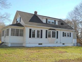 8 Egypt St, Hopkinton, RI 02804 exterior