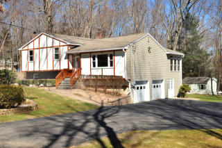 321 Marsh Rd, Litchfield, CT 06778 exterior