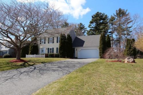 10 Rosemary Ln, Centerville, MA 02632 exterior