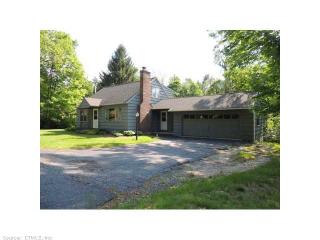 445 Clearview Ave, Torrington, CT 06790 exterior