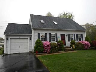 179 Lonsdale Farm Rd, Valley Falls, RI 02864 exterior