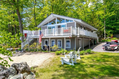 125 Beechwoods Rd, Oxford, ME 04270 exterior