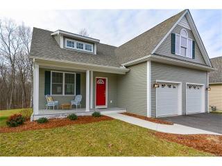 31 Whiting Farms Ln, Niantic, CT 06357 exterior