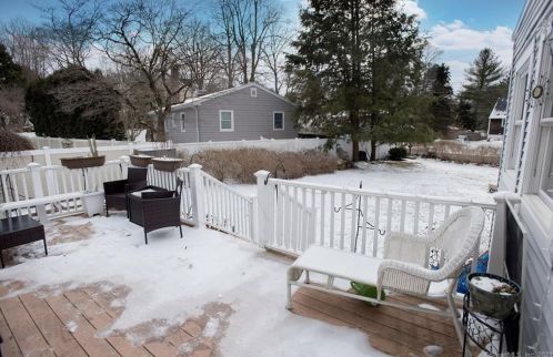 2 Victor Dr, Ridgefield, CT 06877 exterior