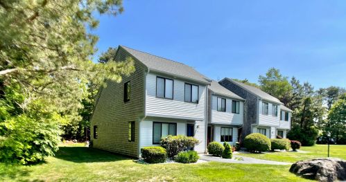 13 Chestnut Cir, Brewster, MA 02631 exterior