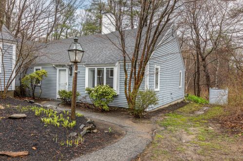 16 Oakview Dr, Cape-Elizabeth, ME exterior