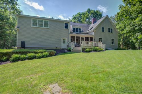 2 Rokonomo Way, Cape Neddick, ME 03902 exterior