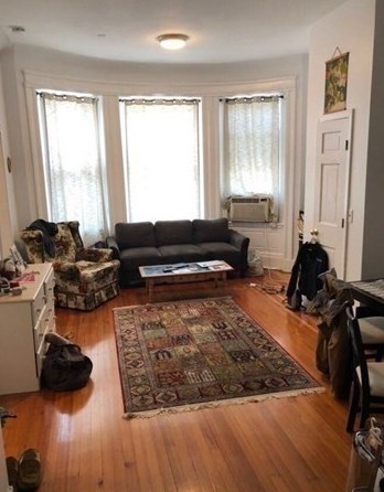 591 Beacon St, Roxbury-Xing, MA 02215 exterior