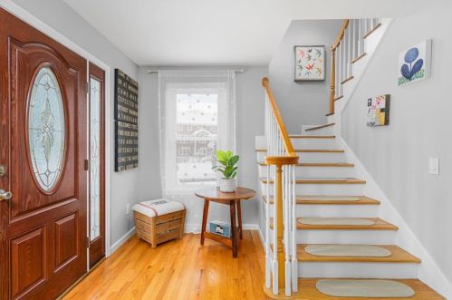 625 Tillinghast Rd, East-Greenwich, RI 02818 exterior