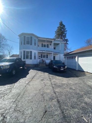 43 Summit St, Woonsocket, RI 02895 exterior