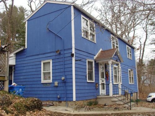 118 Armstrong Rd, Huntington, CT 06484 exterior